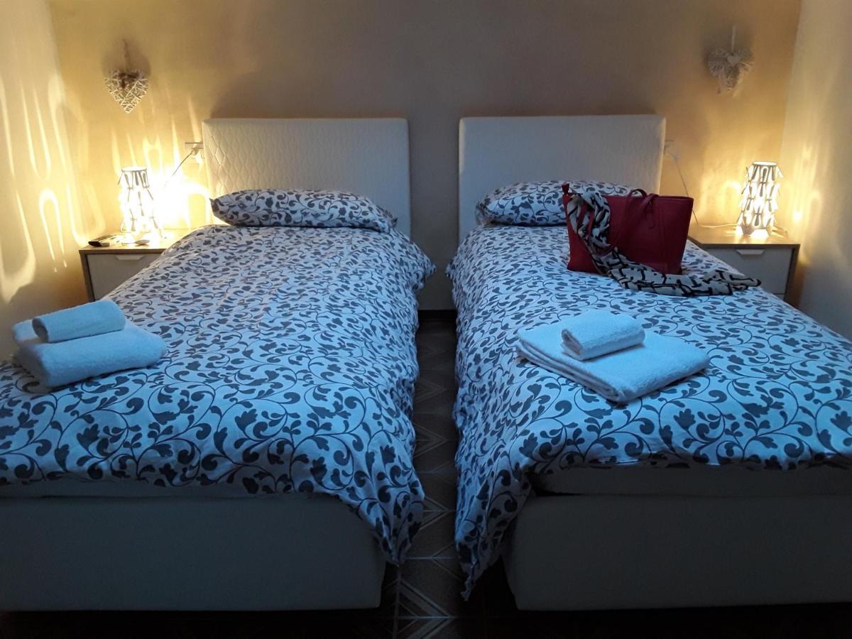 Camere Porto Vecchio Con Parcheggio A Pochi Passi Dal Castello Malcesine Kültér fotó